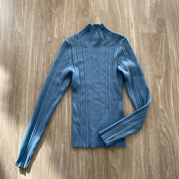 Veronica Beard Women’s Vinny Ribbed Mock Neck Top in Oxford Blue Sz L - Picture 3 of 9